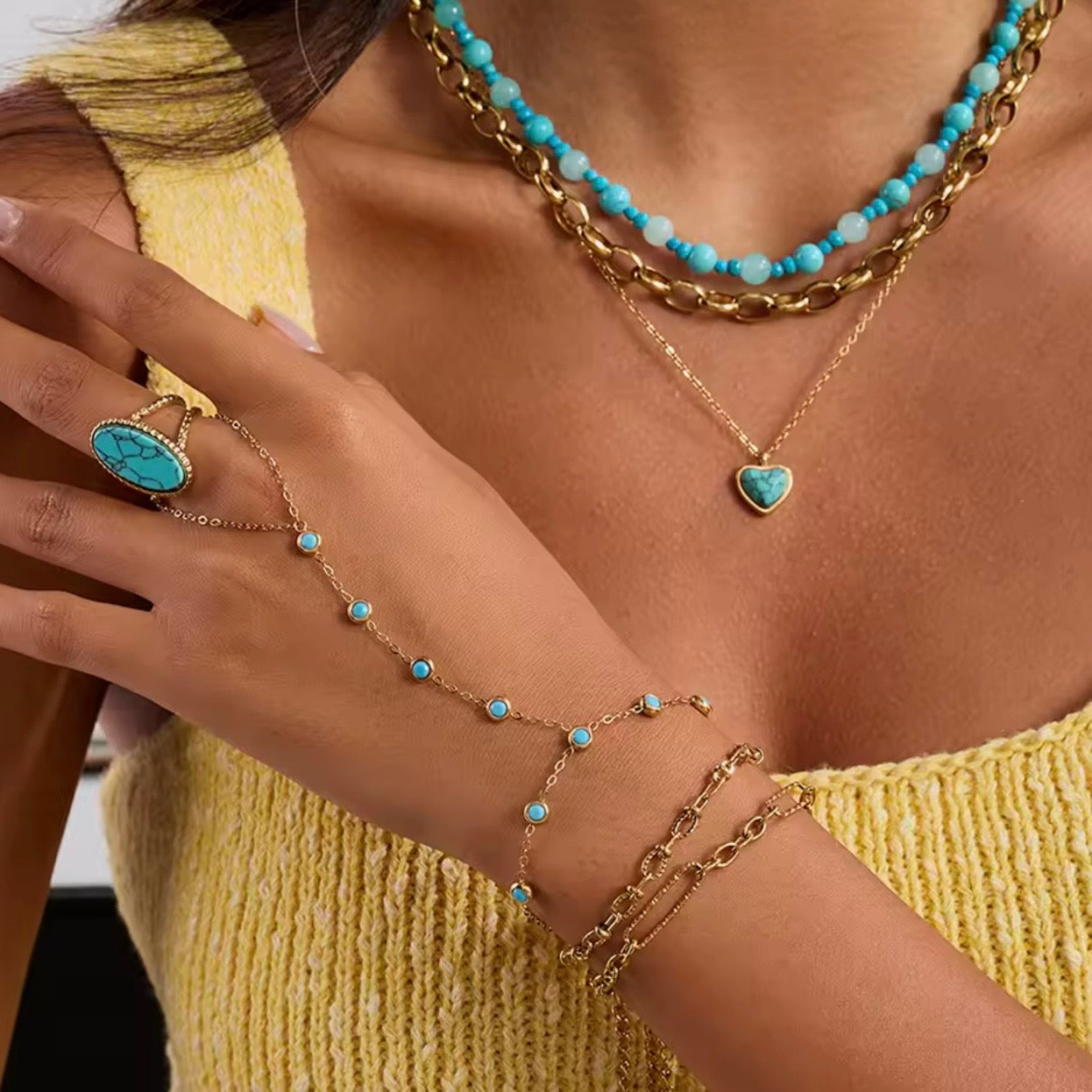 NEFELI HAND CHAIN